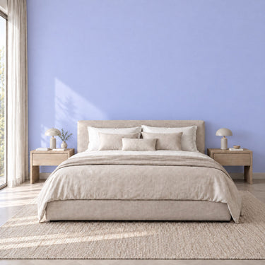 Lavender matte interieurfolie als wand in slaapkamer